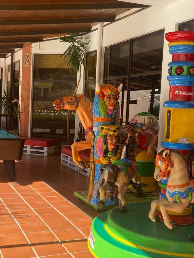 Mariacast Clube Da Praia Da Rocha Portimão Zewnętrze zdjęcie
